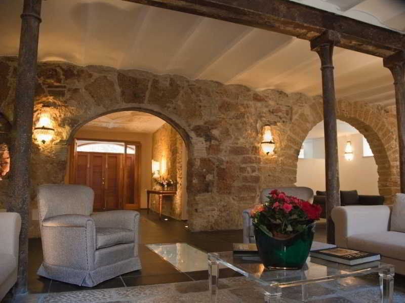 Il Giardino Di Ballaro Boutique Bed & Breakfast 3*
